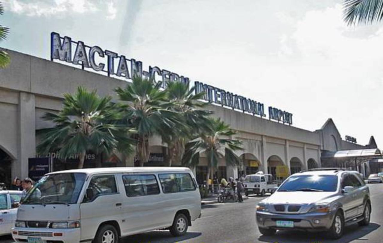 Transit Point Hostel Mactan Cebu Isla de Mactán Exterior foto